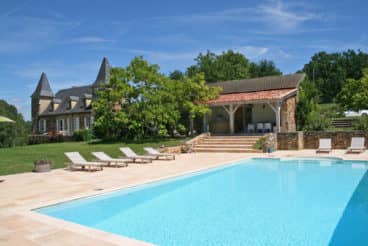Charming country house Dordogne with private heated pool, tennis court and outdoor kitchen