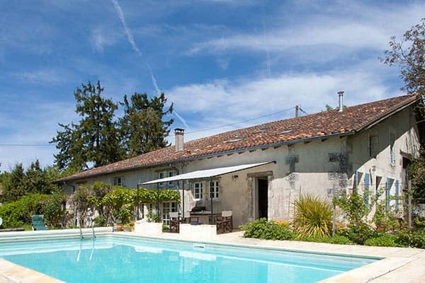 Cozy holiday home with private heated pool close to Riberac Dordogne