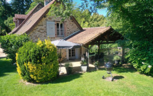le peyret overdekt terrasa luxe vakantiehuis dordogne