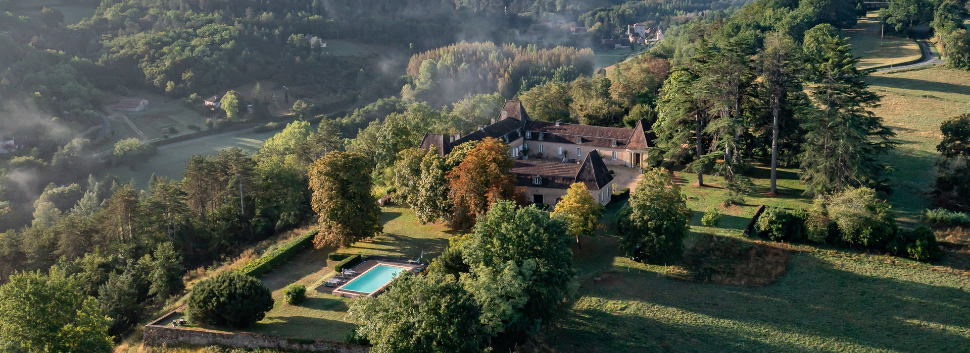 Château de la Poujade – Authentieke chartreuse in de Périgord Noir met panoramisch uitzicht over de Dordognevallei