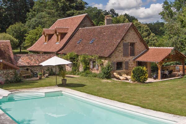 Luxe boerderij Le Peyret in de Dordogne met verwarmd privézwembad aan een rivier - Luxe Vakantiehuis Dordogne