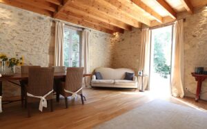 17 chavie zitkamer2 1 luxe vakantiehuis dordogne