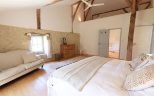 26 chavie slaapkamer5b 1 luxe vakantiehuis dordogne