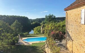 3 au bord dl riviere b 1579 luxe vakantiehuis dordogne