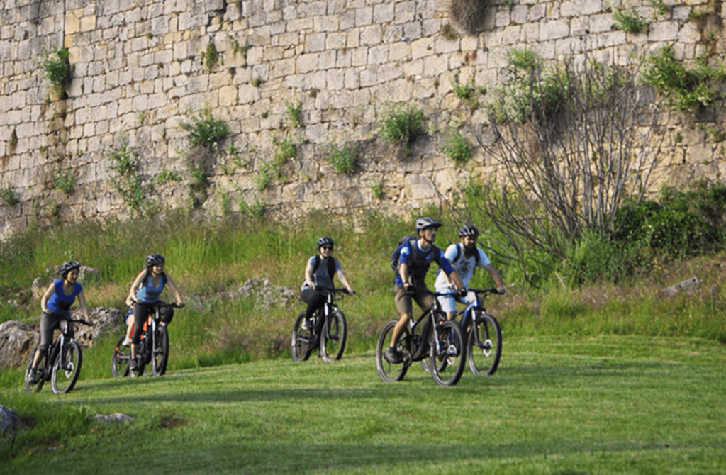 feelout fietsen kanoen luxe vakantiehuis dordogne