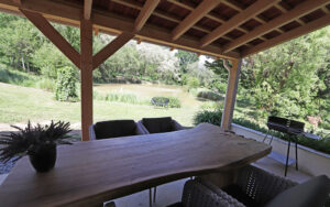 maison detang overkapping1 luxe vakantiehuis dordogne