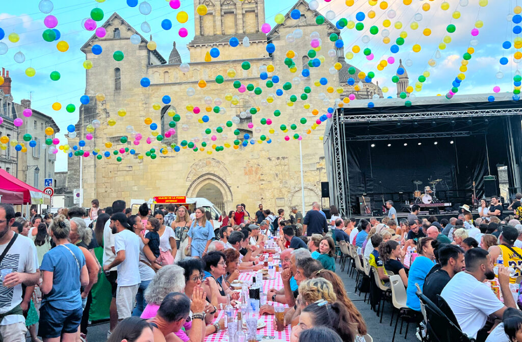 marche-gourmand-perigueux-luxury-rentals-dordogne