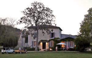 Luxe Vakantiehuis Dordogne met tuin Luxe vakantiehuis in Dordogne met grote tuin en terras.