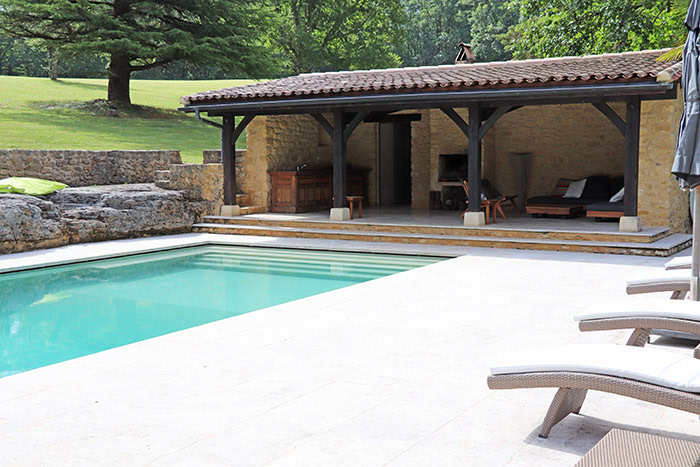 about selection luxury rentals dordogne