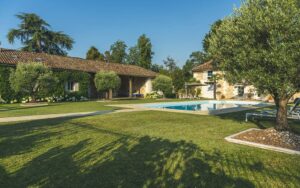 26 chateau de lasfonds pool1 luxe vakantiehuis dordogne