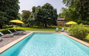 Luxury Dordogne holiday home with private pool and lush garden.