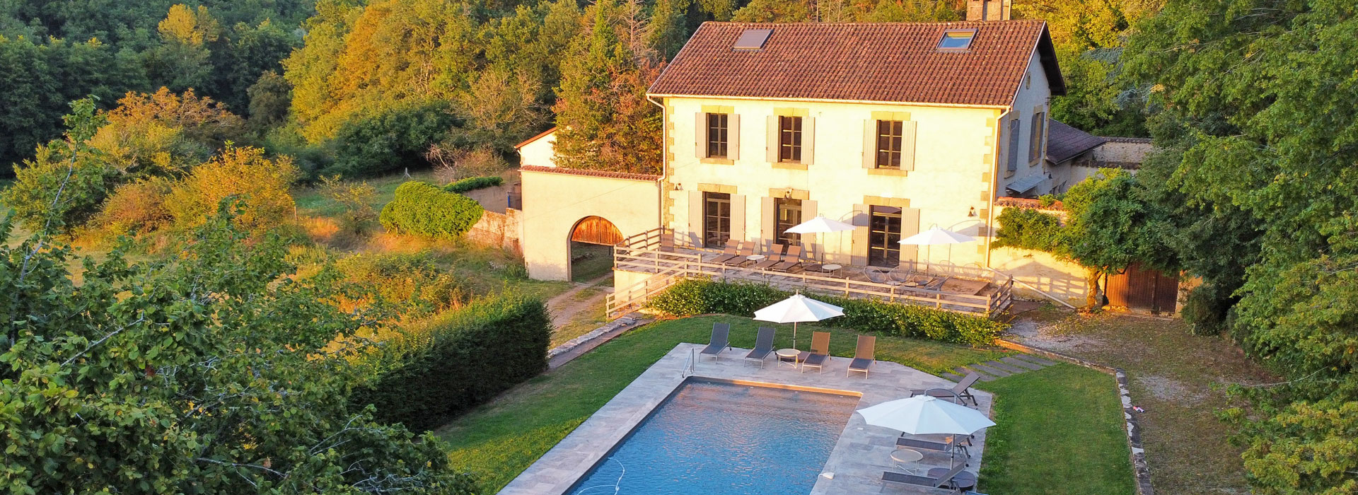 Privé vakantiehuis La Clairière de Monpazier met verwarmd zwembad en 3 hectare natuur in de Dordogne